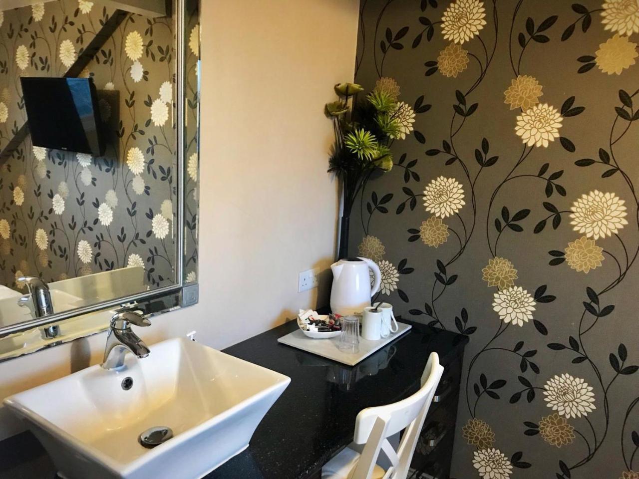 Braeside Guesthouse Ексетър Екстериор снимка